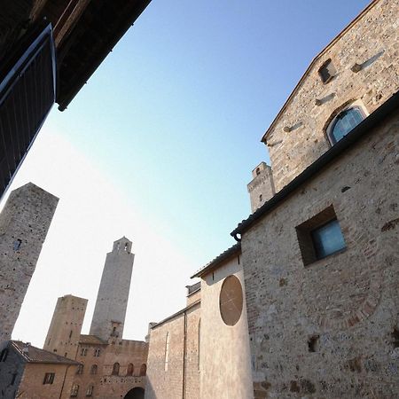 Apartamento Il Borgo Antico San Gimignano Exterior foto