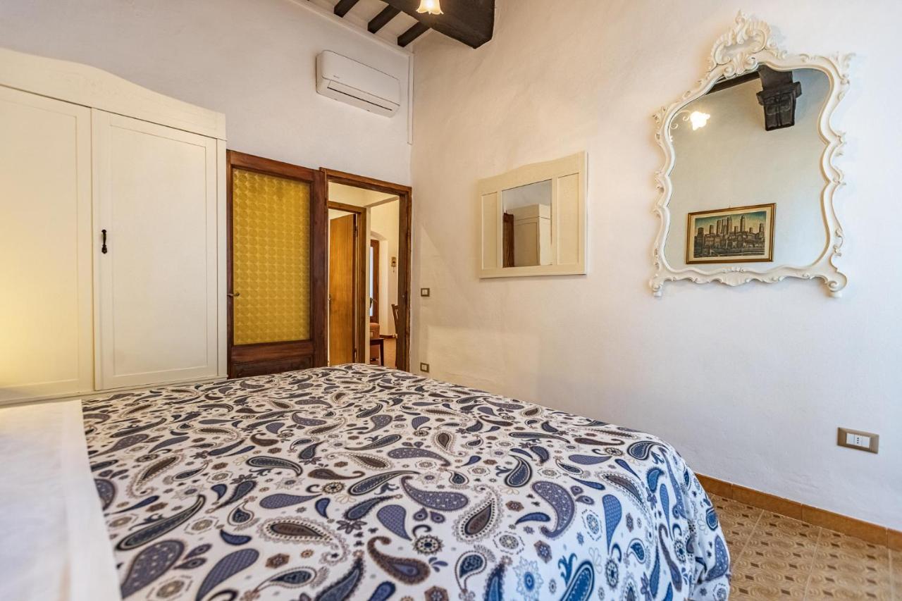 Apartamento Il Borgo Antico San Gimignano Exterior foto